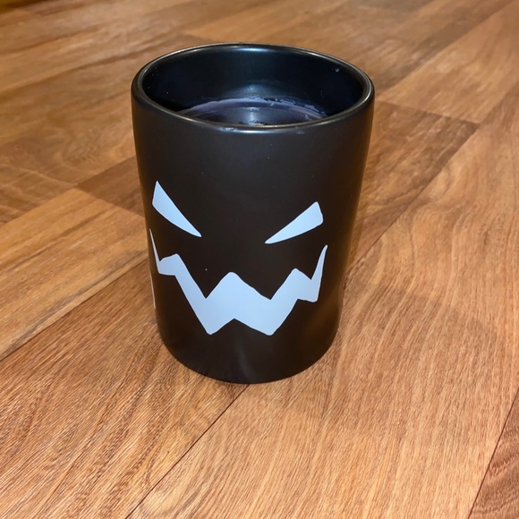 Rae Dunn Boo Candle - Picture 4 of 4